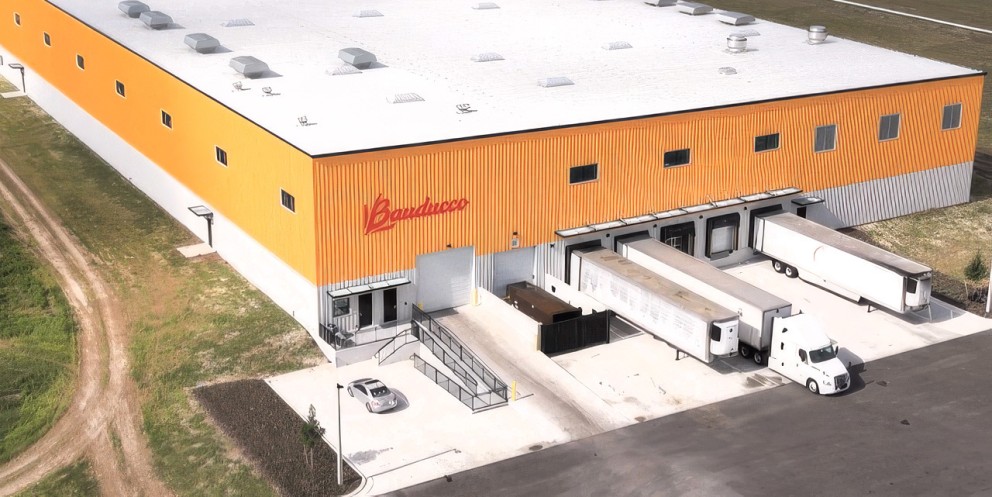 exterior of Bauducco building large