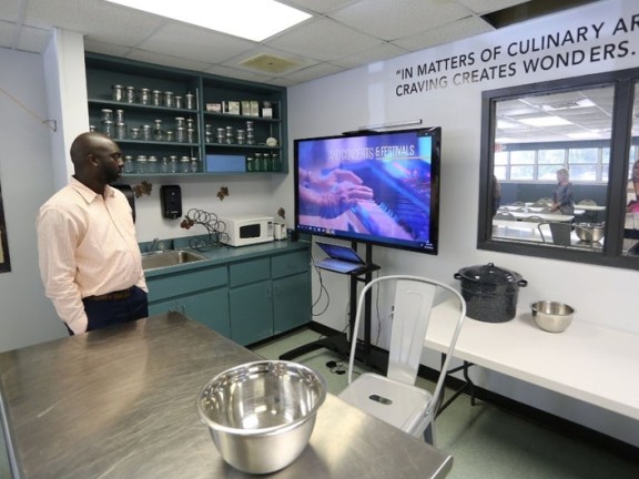 photo for Pasco Extension Launches Educational Incubator Kitchen article. Click to read more.
