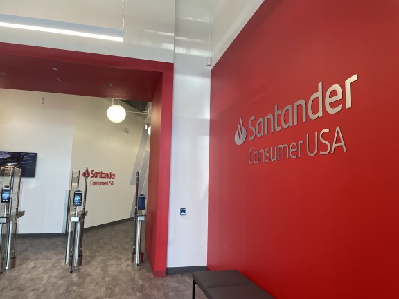 photo for Pasco EDC Receives Generous Contribution from Santander Consumer USA Inc. Foundation article. Click to read more.