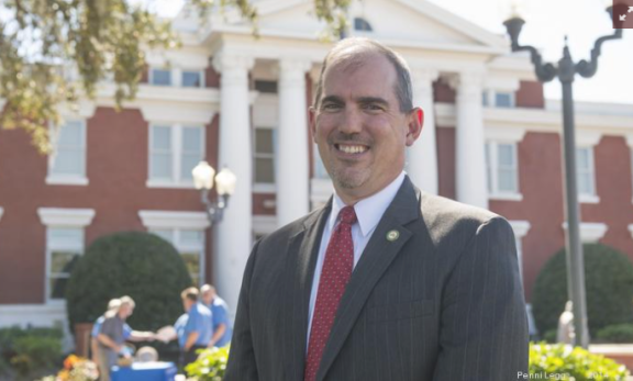 photo for Pasco County’s Dan Biles works to build on a business-friendly culture article. Click to read more.